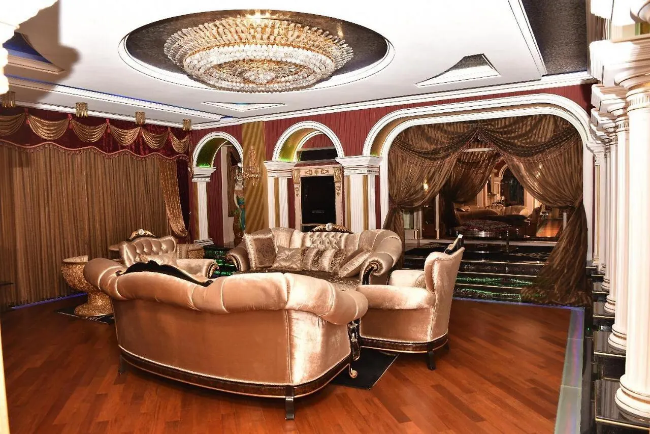 Sheikh Apartment In Baku