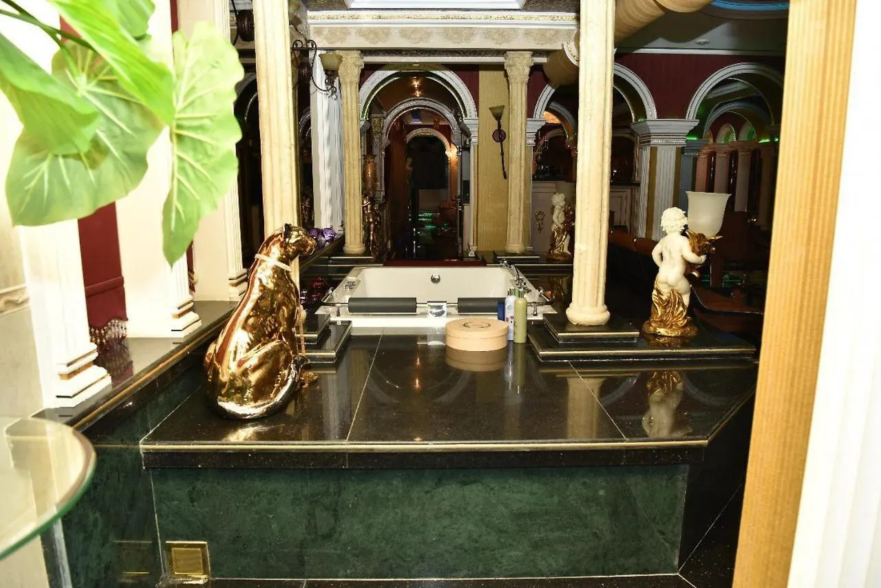 Sheikh Apartment In Baku