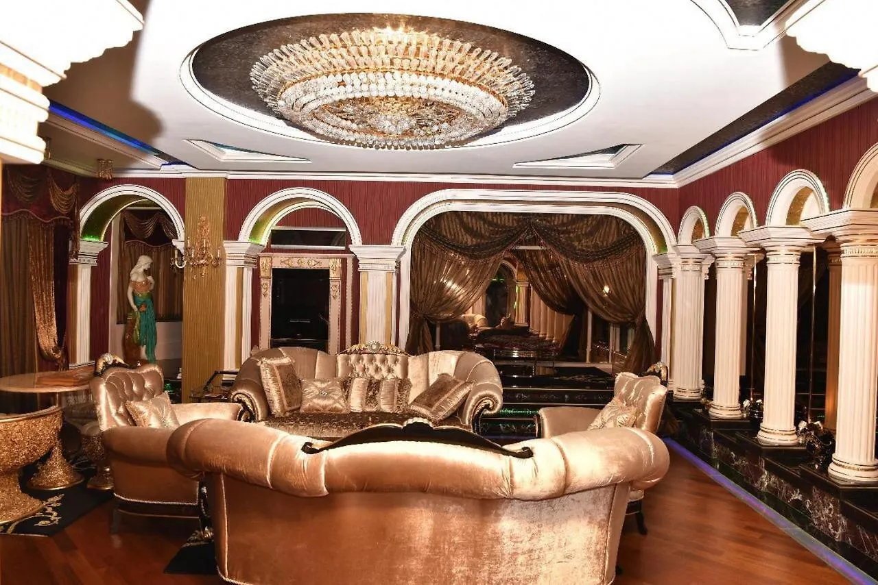 Sheikh Apartment In Baku