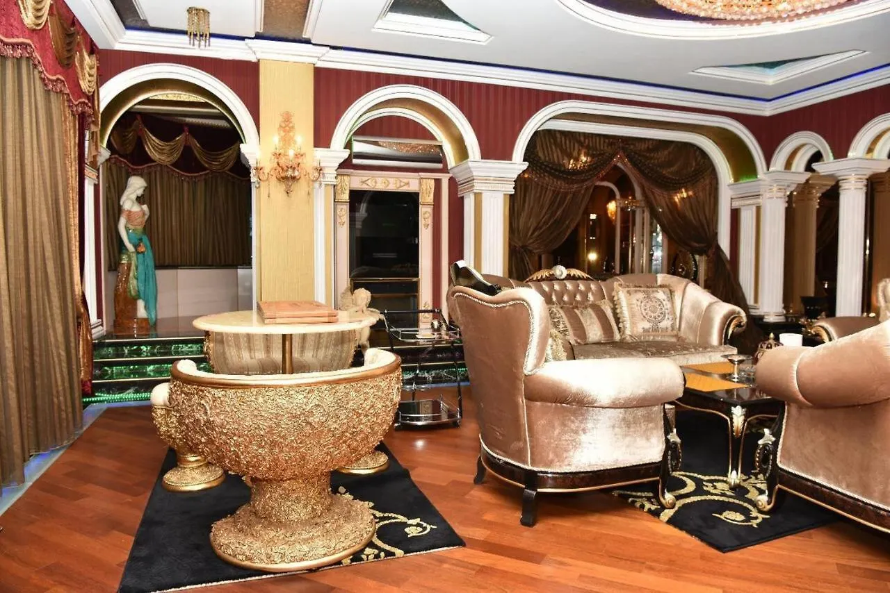 Sheikh Apartment In Baku